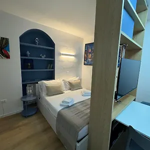  Appartamento Loft Bosco Verticale - Isola