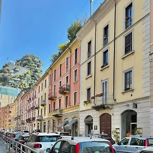  Appartamento 20 Off Garibaldi Eleganza